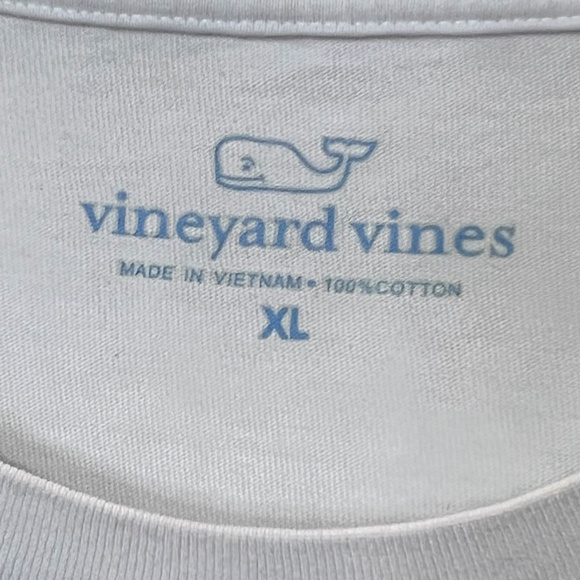 Vineyard Vines Naughty Nice Whale Santa Christmas Long Sleeve Tee - Picture 11 of 13